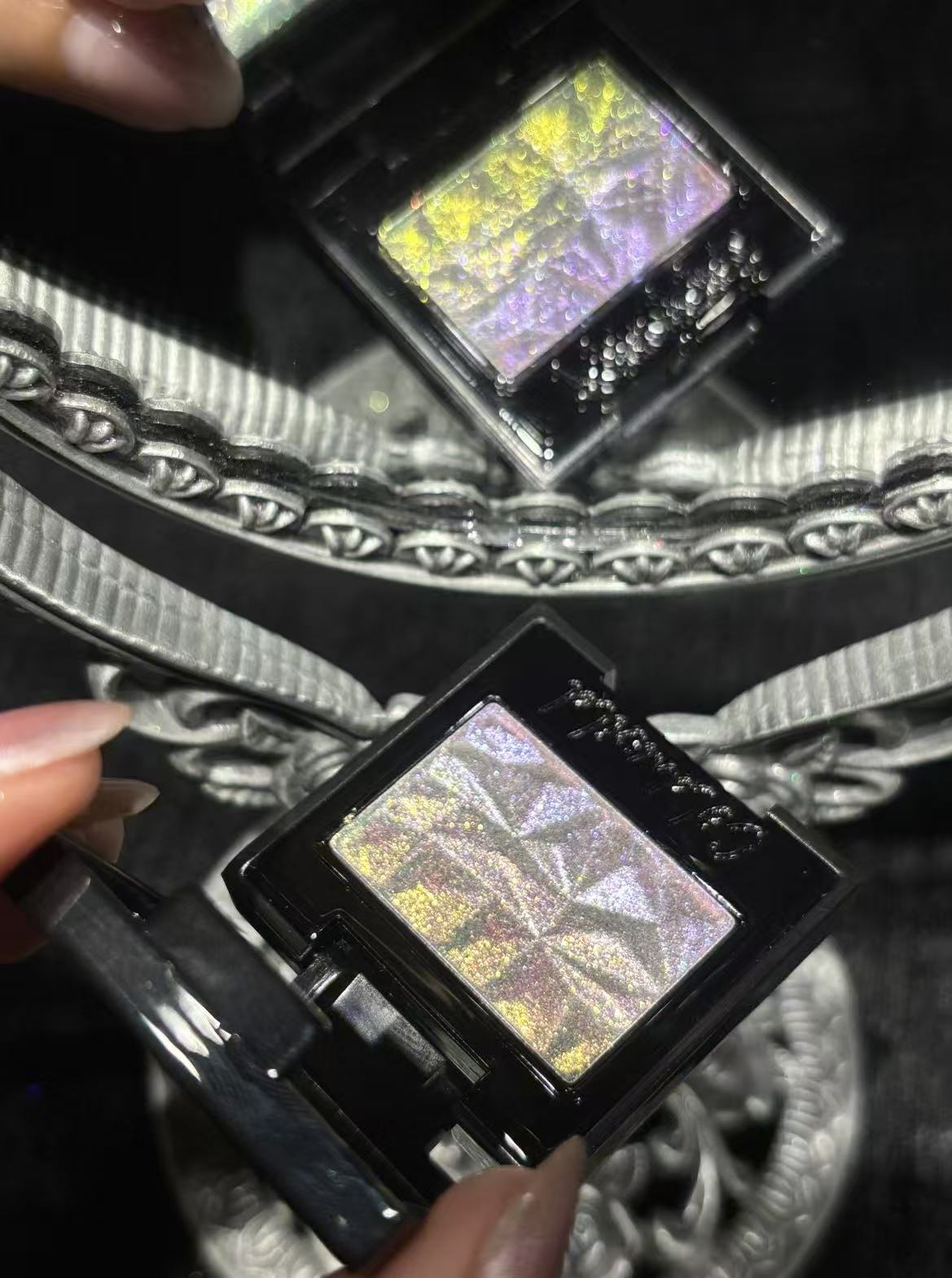 Coldnwild Desert & Sea Multichrome Gradient Eyeshadow